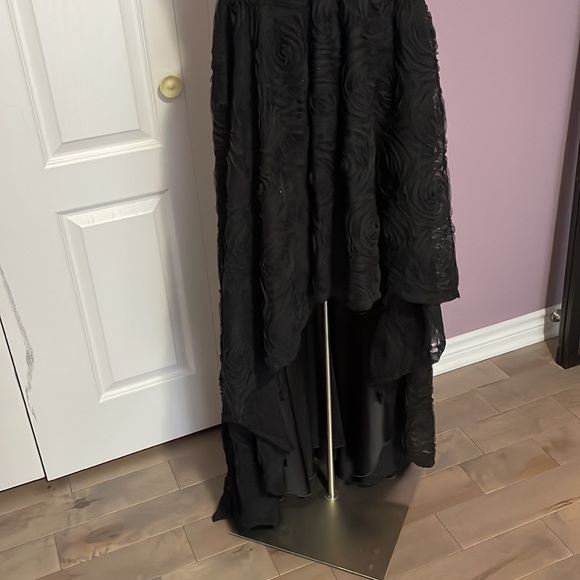 High Low Strapless Gown - Picture 3 of 5